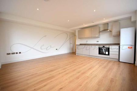 Coronation Road, Basingstoke, RG21 - Photo 2