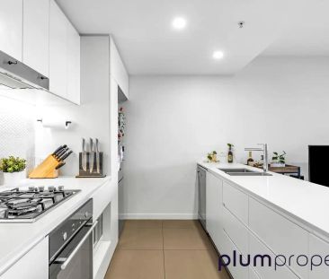 “Stylish 1 Bedroom Furnished Apartment in Toowong” - Photo 3