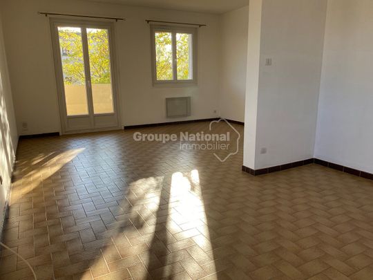 APPARTEMENT A LOUER MONTELIMAR 3 PIECES 82 M² - Photo 1