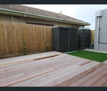 Spacious townhouse! - Photo 4