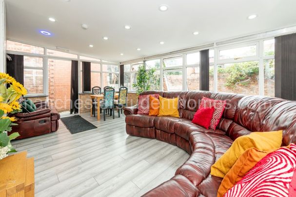 Ashlyn Grove, Manchester, M14 6YG - Photo 1