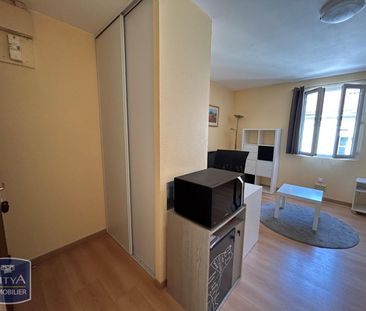Location Appartement 1 pièce 23m² PERIGUEUX 24000 - Photo 3