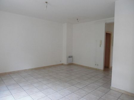 Appartement 66.19 m² - 3 Pièces - Amélie-Les-Bains-Palalda (66110) - Photo 3