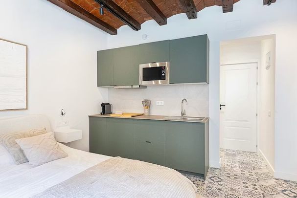 Carrer de Pelai, Barcelona, Catalonia 08001 - Photo 1