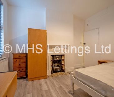 5 Bedroom Mid Terraced House for rent in Hanover Square - Photo 6