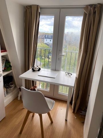 Room in a Shared House, Faraday Road, SW19 - Photo 4