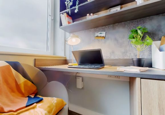 Silver Studio Deluxe - Photo 1