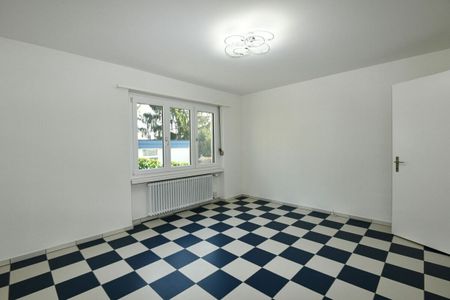 Charming 6.5-room single-family house with veranda, large terrace and garden in a quiet location in Wettingen - Foto 4