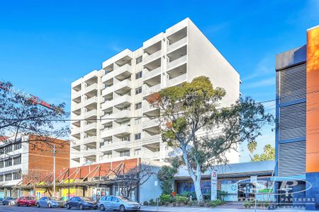Terrace Apartment, PARK TOWER - Photo 3