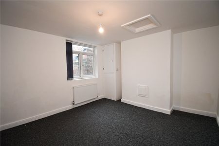 Larkhill Place, Liverpool, Merseyside, L13 9BS - Photo 4