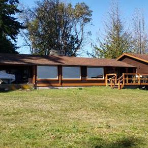 Oceanfront Panabode log farmhouse duplex (both sides) - Photo 4