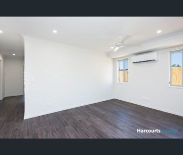 Brand new 3-Bedroom Duplex in quiet street - Photo 4