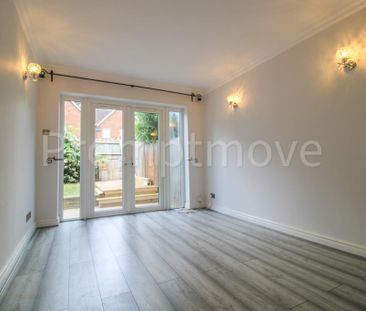 4 bedroom semi-detached house to rent - Photo 1