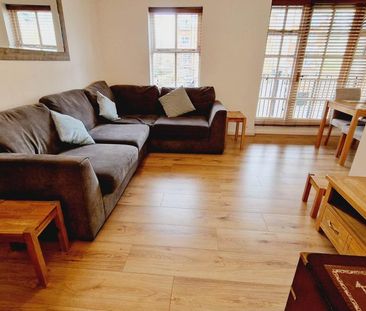 2 bedroom flat to rent - Photo 5