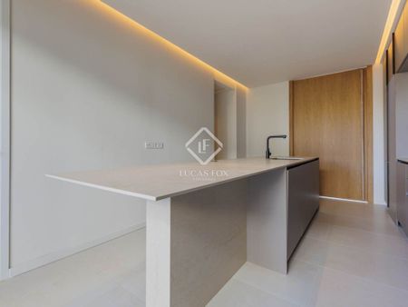 Luxury Flat for rent in Pozuelo de Alarcón, Autonomous Region of Madrid - Photo 2