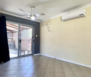 Spacious Family Home with Outdoor Entertaining - Photo 1