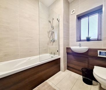 1 bedroom in a house share to rent - Photo 5