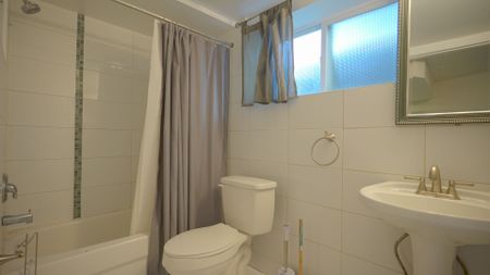 For Lease - 37 Brookfield Street Unit# Basement, Toronto, Ontario - Photo 2