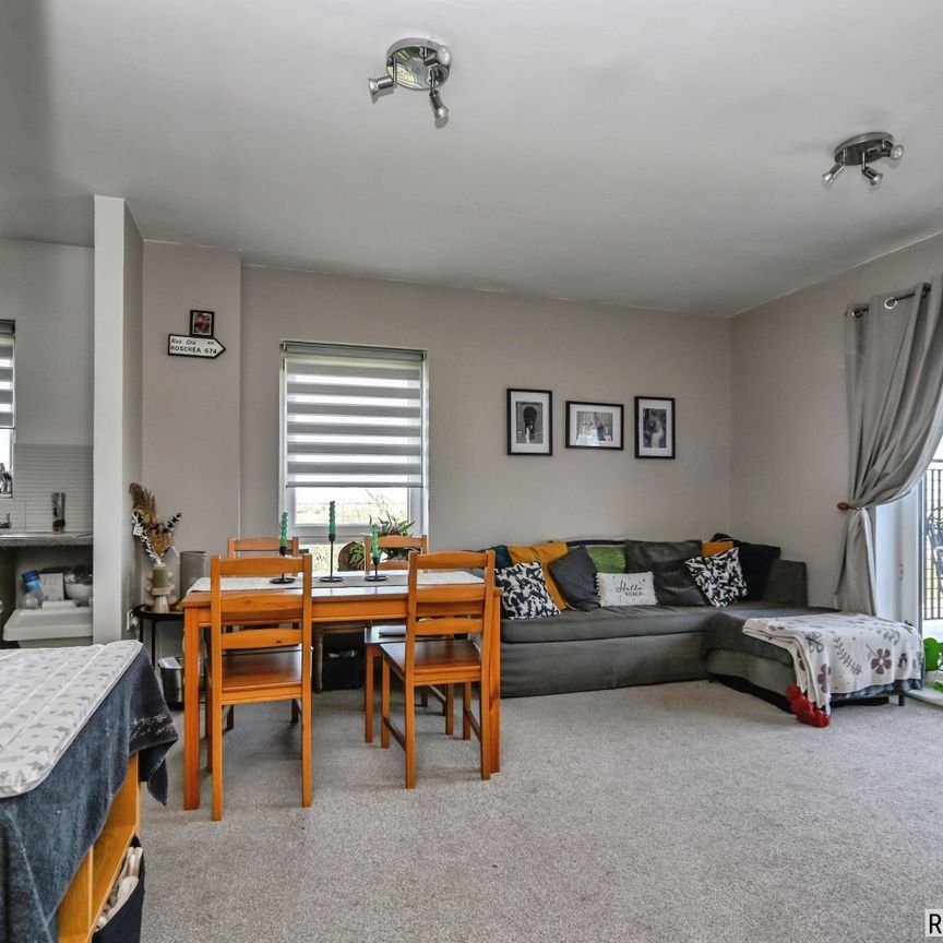 2 bed Flat in Linton Close , Eaton Socon, St. Neots, PE19 8GY - Photo 1