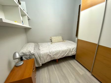 Carrer Provença, Barcelona, Catalonia 08025 - Foto 3