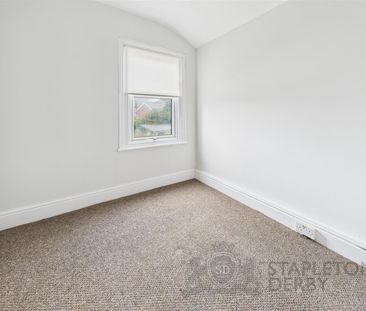 3 Bedroom Terraced House for Rent - Photo 4