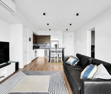 302/288 St Clair Ave - Photo 1