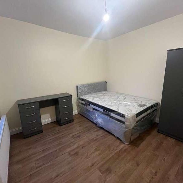 Room In Shared House - Malvern Road, LU1 - Photo 1