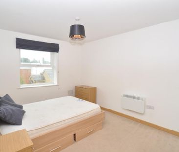 2 bedroom flat to rent - Photo 5