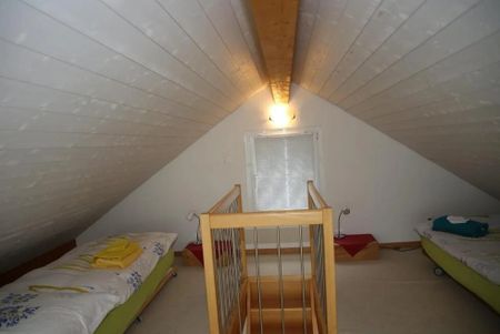 1.5 Maisonette Wohnung mit Dachterrasse & Weitblick – Ruhige Lage - Foto 3