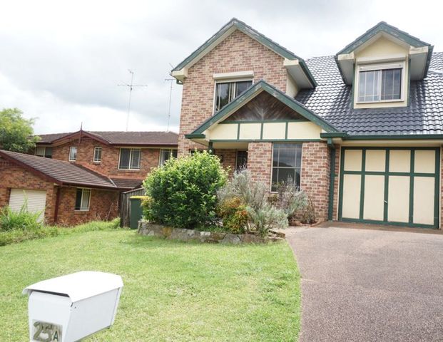 Spacious 4-Bedroom Duplex with Exceptional Outdoor Living - Photo 1