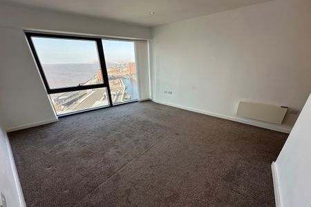 Alexandra Tower L3 - Photo 2