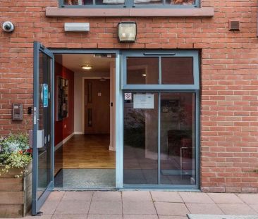 Bronze Ensuite - Photo 1