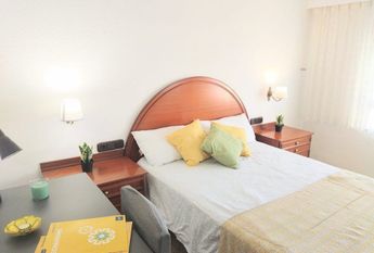 Carrer Isaac Peral, Burjassot, Valencian Community 46100