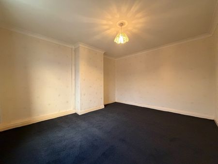 3 Bed Terraced House, Marsden Place, LS11 - Photo 5