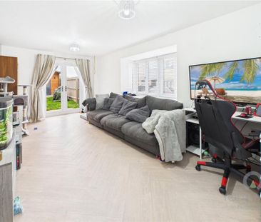 3 bedroom detached house to rent - Photo 3