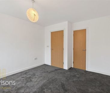 Bolton Road, Westhoughton, Bolton - Photo 3