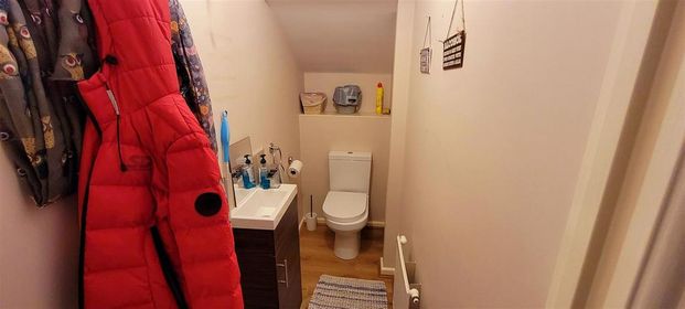 2 bedroom house to rent - Photo 1