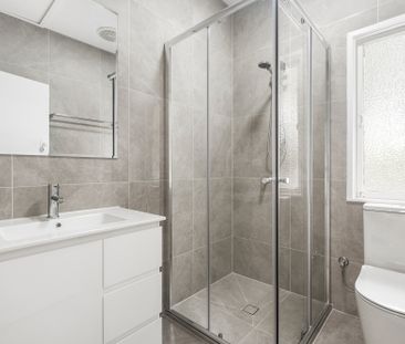 32 Stephenson Street, Sadliers Crossing QLD 4305 - House For Rent |... - Photo 5