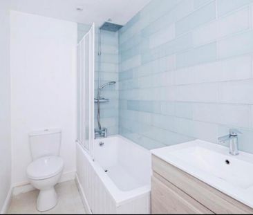 3 bedroom terraced house to rent - Photo 5