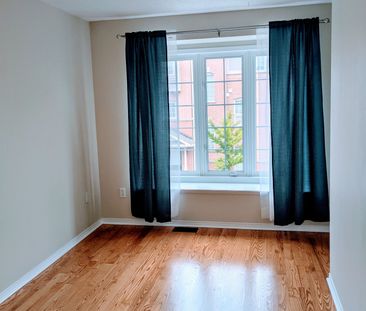 For Lease - 5030 Heatherleigh Avenue Unit# 150, Mississauga, Ontario - Photo 5