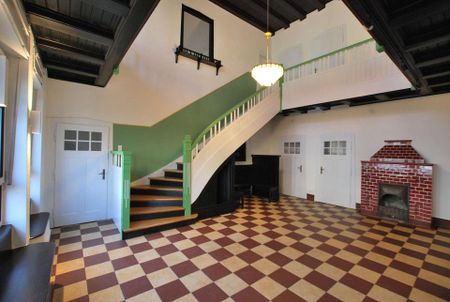 Herrschaftliches Residieren im stilvoll sanierten Altbau! - Photo 2