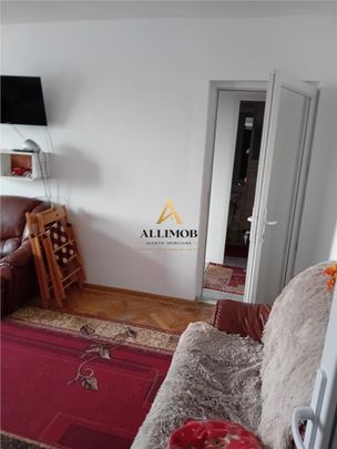 Apartament 3 camere in Targoviste, zona 1 Mai - Photo 1
