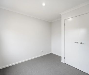 BRAND NEW MAMBOURIN HOME - Photo 4