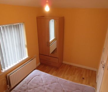Three Great Apartments, 76 Rugby Avenue, Queens Quarter, Belfast, B... - Photo 5