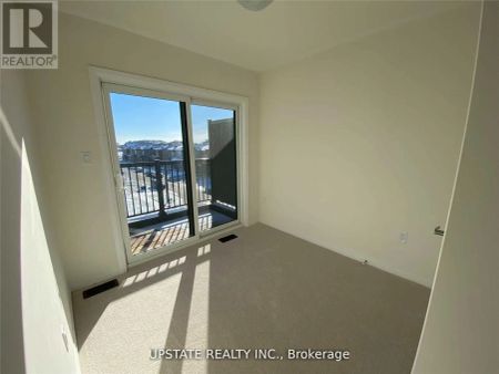 120 PURPLE SAGE DRIVE - Photo 3
