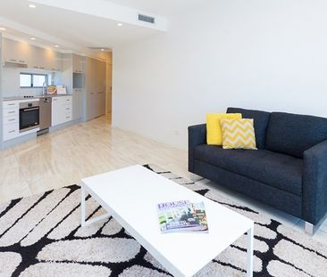 1 bed apartment in trendy Taringa. - Photo 2