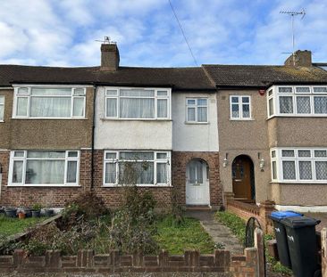 Tysoe Avenue, Enfield EN3, London - Photo 1