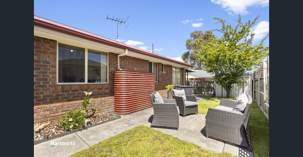 Charming 3-Bedroom Unit in a Quiet Cul-de-Sac - Photo 1