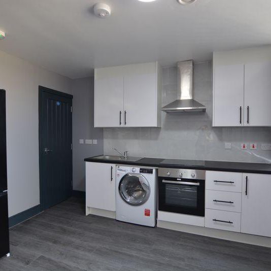 Studio to rent - Photo 1