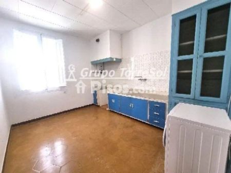 Chalet en alquiler en Centro - Photo 3